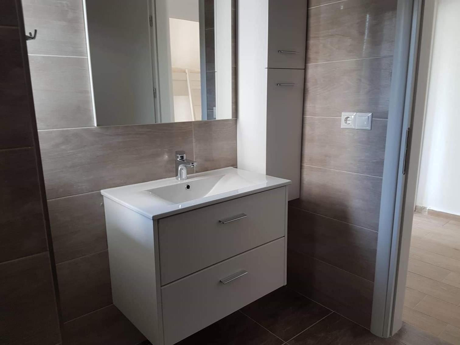 Spacious Apartment Near The Beach ซารานเดอ ภายนอก รูปภาพ